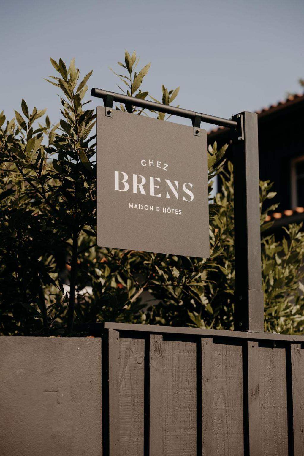 Chez Brens - Maison D'Hotes A La Hume 구장메스트라 외부 사진